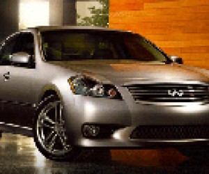 Infiniti M