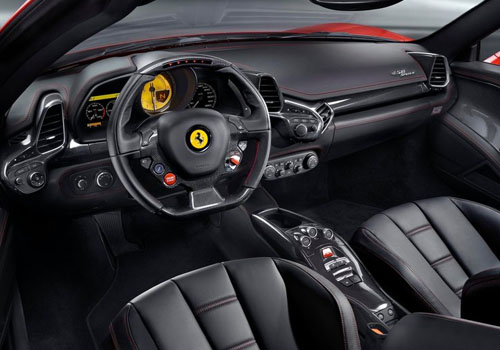 Interior del Ferrari 458 Italia