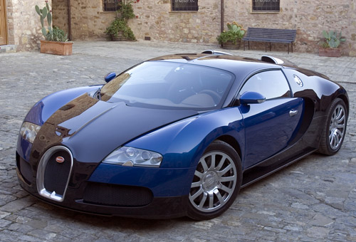 Bugatti Veyron que fue presentado en el Salón del Automóvil de Sao Paulo 2012