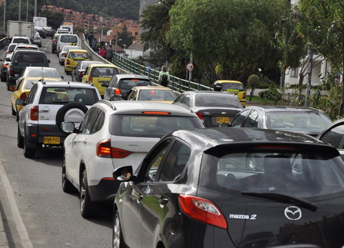 Imagen de carretera en Bogotá