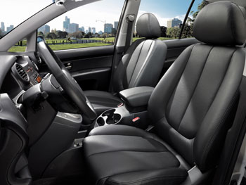 Kia Carens interior