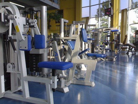 máquinas y aparatos de gimnasio